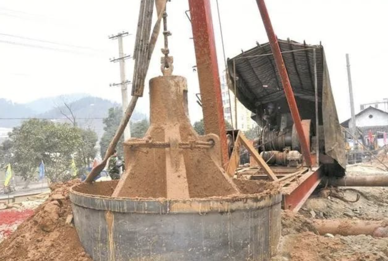 Read more about the article Comprehensive Guide to Bridge Pile Foundation Construction: Techniques and Best Practices