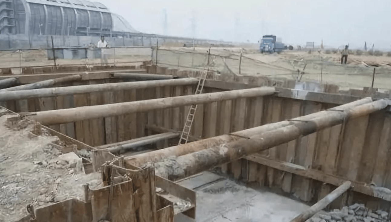 Read more about the article Common Issues and Solutions in Steel Sheet Pile Construction