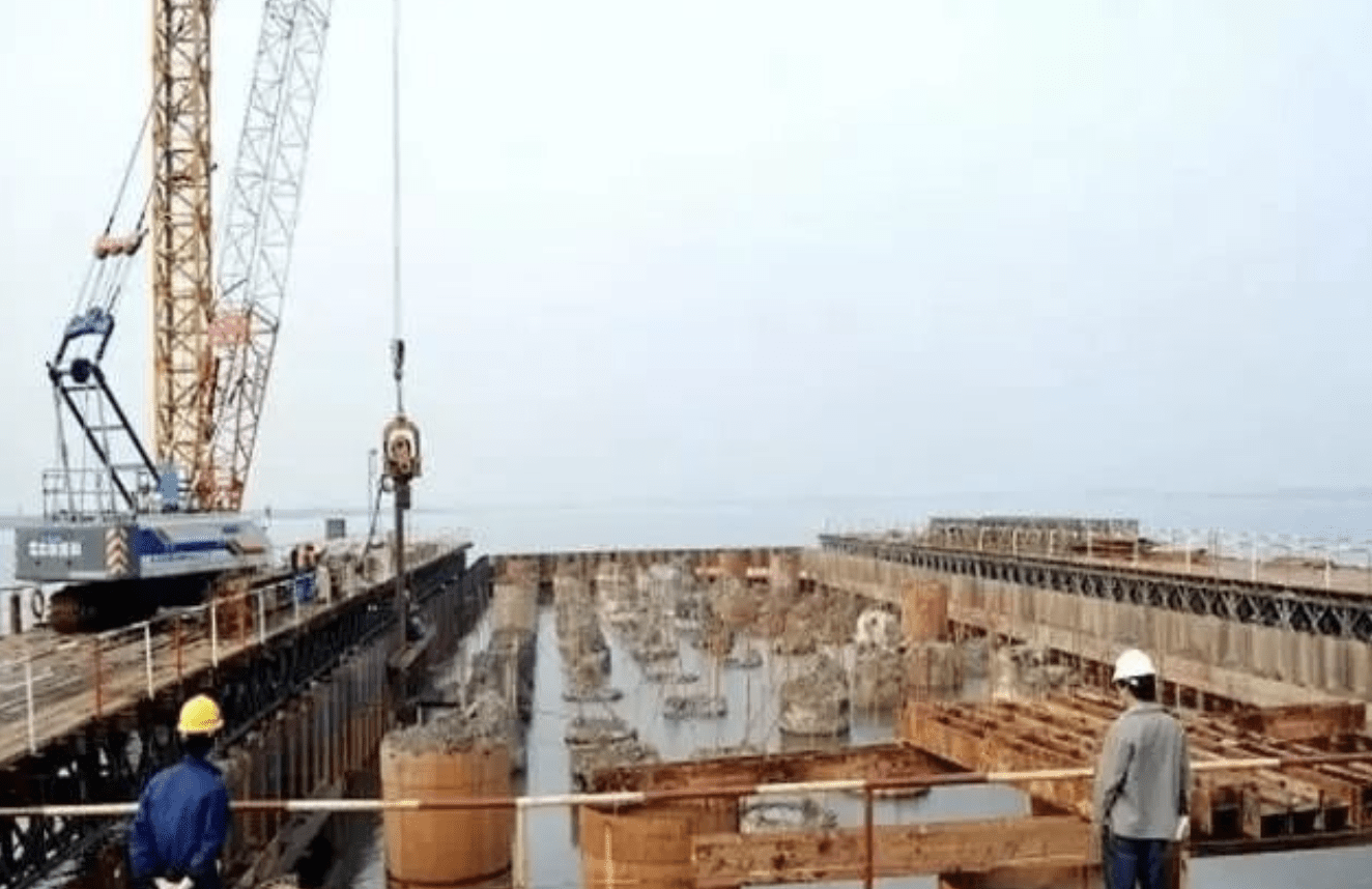 Read more about the article The Comprehensive Guide to Rotary Drilling Construction Method